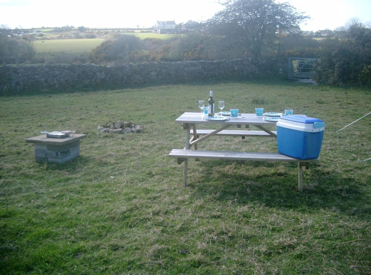 Cornish Skies Glamping Pool Exterior foto