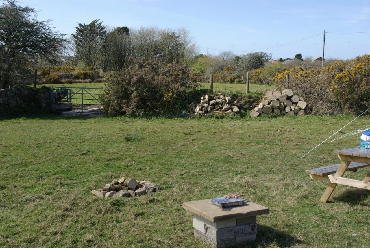 Cornish Skies Glamping Pool Exterior foto