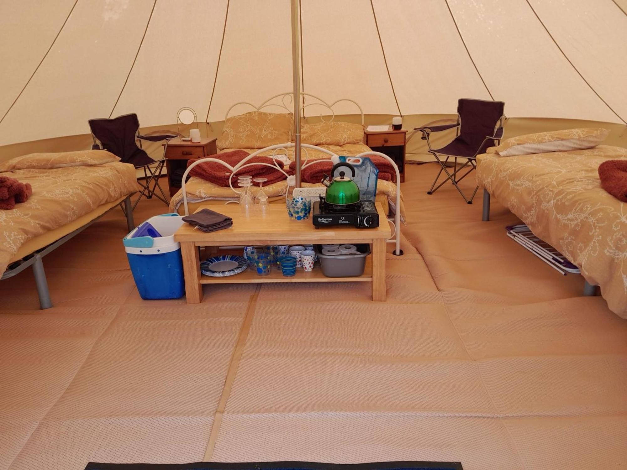Cornish Skies Glamping Pool Exterior foto