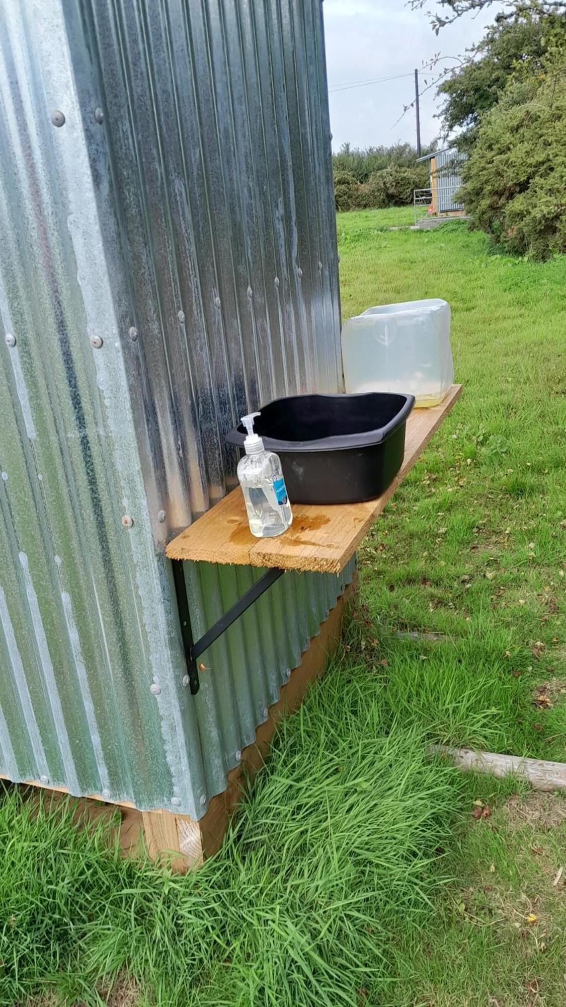 Cornish Skies Glamping Pool Exterior foto